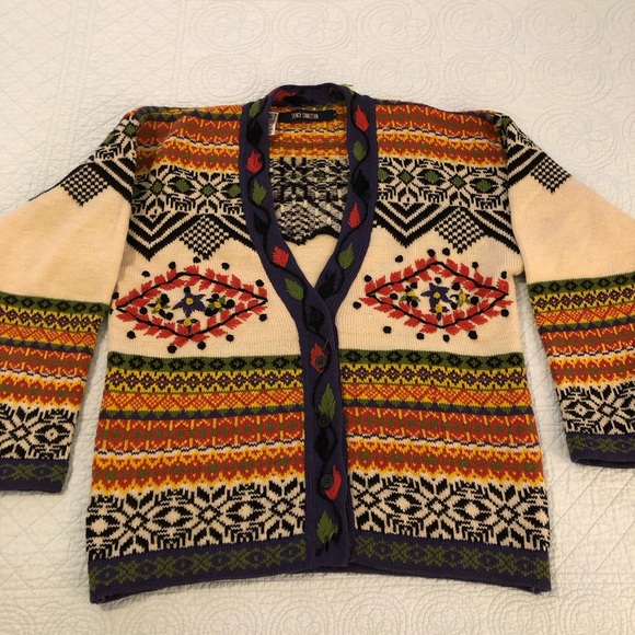 French Connection Sweaters - Vintage French Connection wool cardigan sweater. Size medium.